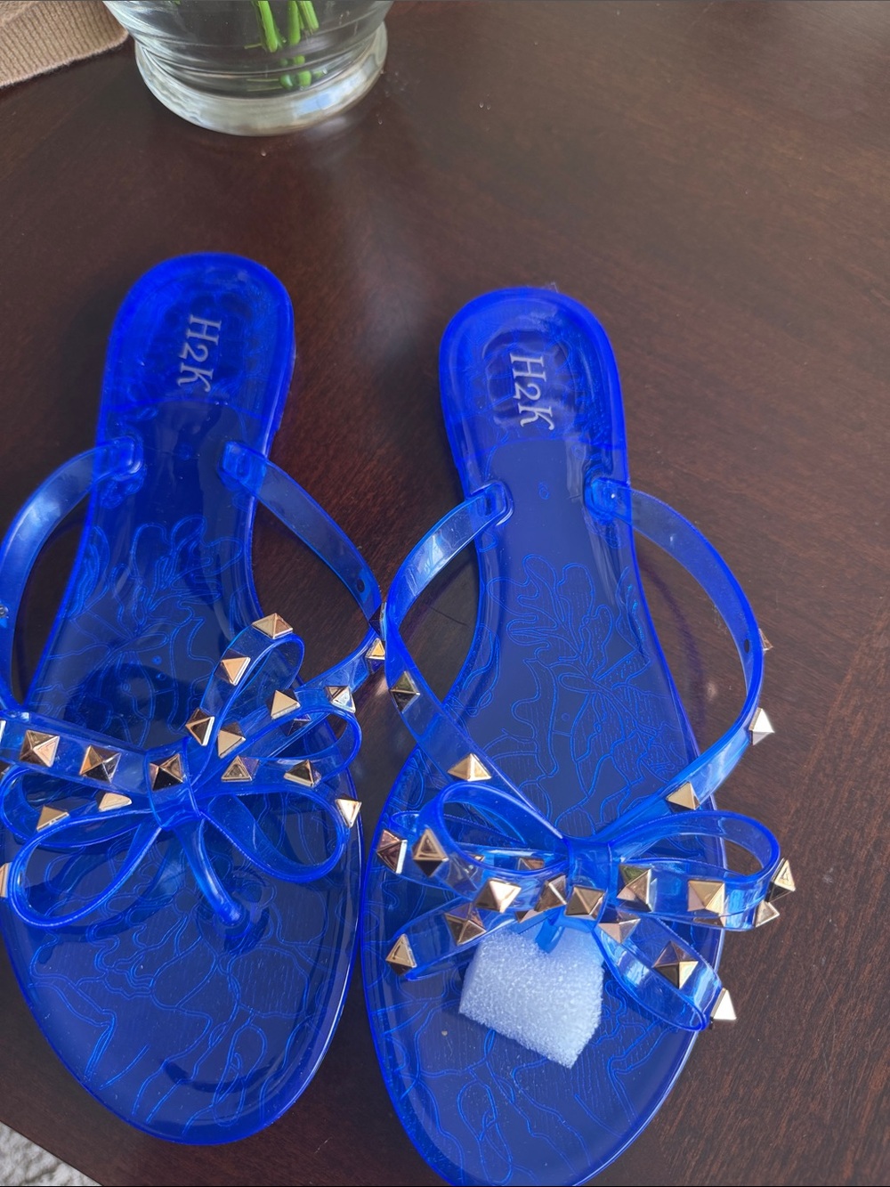 H2K Blue Jelly Studded Bow Sandals NWT size9
